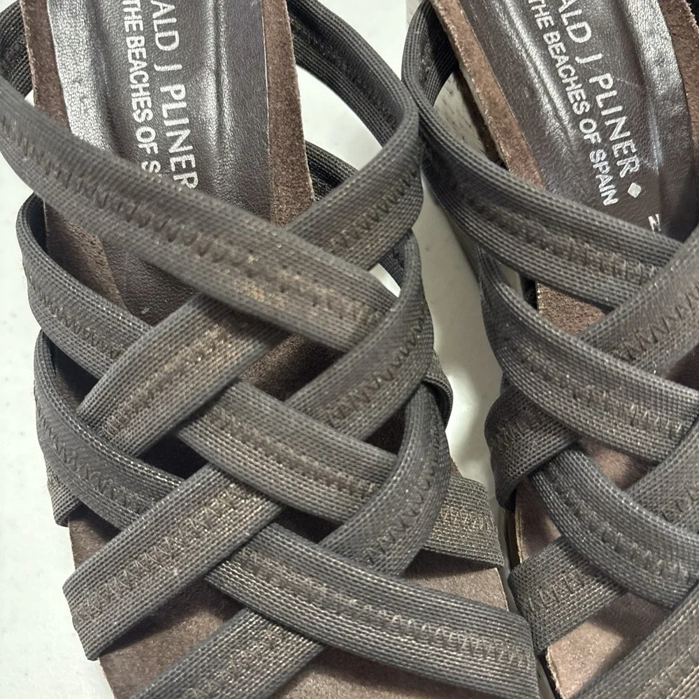 DONALD J PLINER Metallic Mesh Cork Wedge Sandals Size‎ 6 N